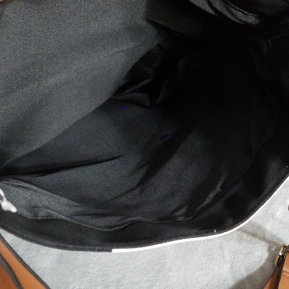 NEW VICTORIA'S SECRET CROSSBODY TOTE PURSE - Picture 6 of 6